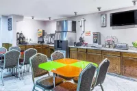 Super 8 by Wyndham Irving DFW Airport/South - sarapan