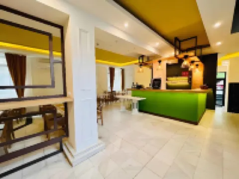 Side One Design Hotel Garni