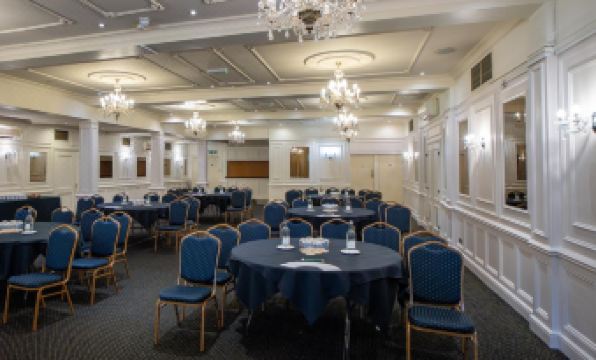 Cbh County Hotel