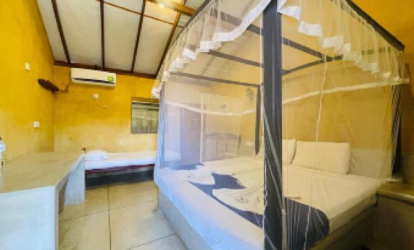 Omeesha Beach Hotel - Housity