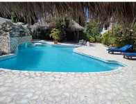 Ltu Garden - Pools