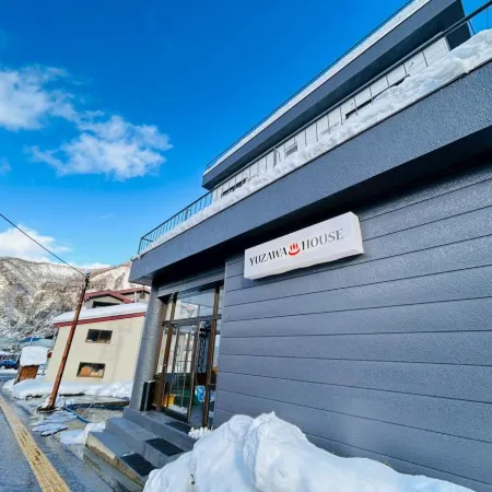 Yuzawa House
