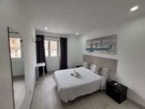 Ayz Silvela - Auto Check-in Property Hoteles en Málaga