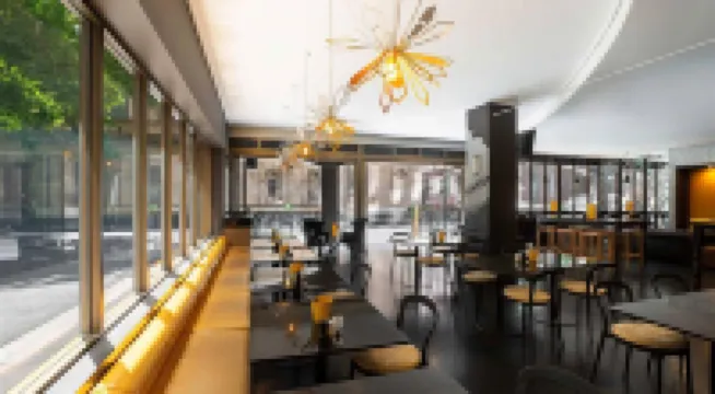 Melbourne City Suites