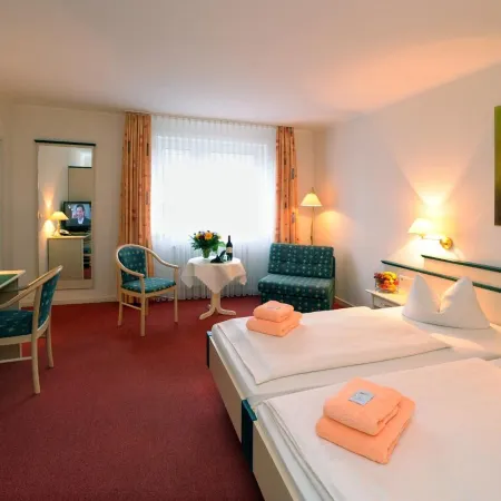 Hotel Schnehagen Hotele w: Bad Fallingbostel