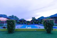 Khaoyai Nature Life and Tour - Airport Shuttle