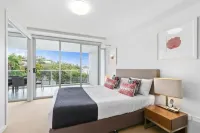 Echelon Apartments Yeppoon - balcony