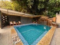 Green Panorama Resort by Mhm - Pools
