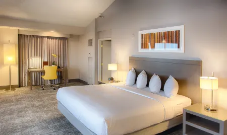 DoubleTree by Hilton Denver - Westminister