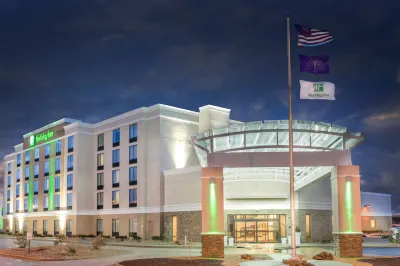 Holiday Inn Terre Haute Hotels in der Nähe von New Theater
