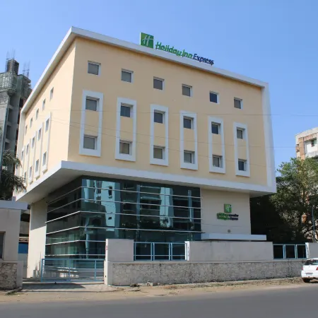 Holiday Inn Express Pune Pimpri