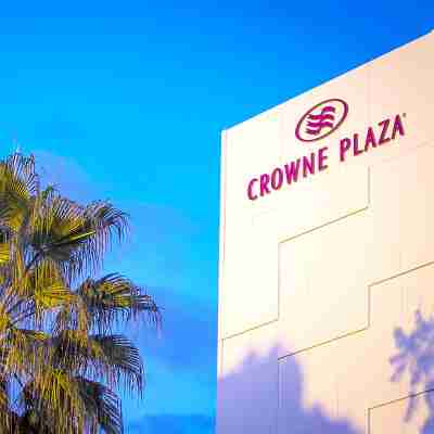 Crowne Plaza LIMASSOL by IHG Hotel Exterior