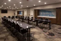 哈里斯堡英迪格飯店-赫爾塞 Swatara Township住宿飯店