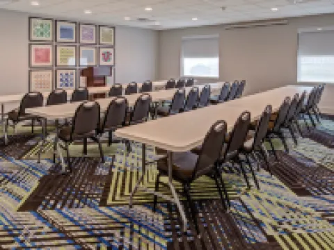 智選假日套房酒店克拉克斯 克拉克斯維爾酒店