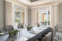 The Ritz-Carlton Naples, Tiburón