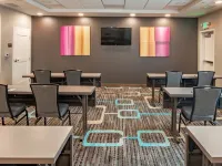 Residence Inn Dallas at the Canyon Hotels near Tree Sculptures
