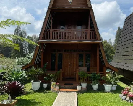 Villa Luminor Hotel di Dolat Rakyat