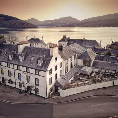 The George Hotel