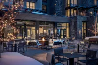 Limelight Hotel Ketchum - breakfast