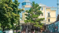 Aykun Hotel Hotels in Besqaynar
