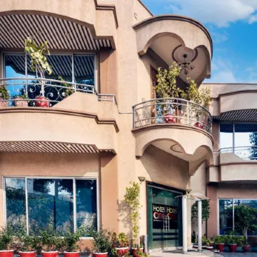 Hotel One Lalazar Multan