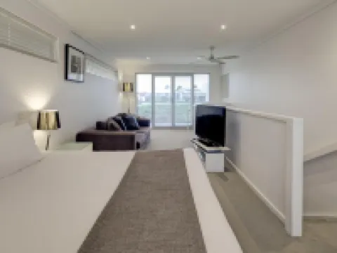 Ashmont Motor Inn & Apartments Hotels in Port Fairy