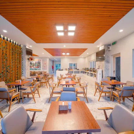 Summer Dream Hotel Отели рядом с достопримечательностью «Searama Dive Center»