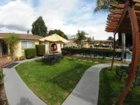 Oasis Inn and Suites Hotels near Arroyo Burro Beach County Park