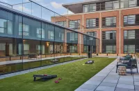 希爾頓布盧明頓研究生酒店 鄰近Luddy School of Informatics, Computing, and Engineering的酒店