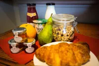 The Cardinals Hat - breakfast