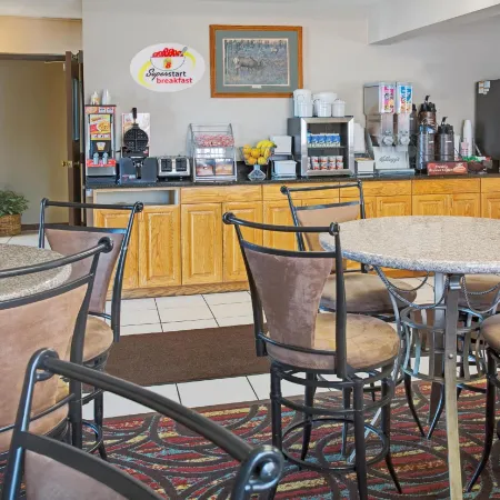 Super 8 by Wyndham Fort Collins