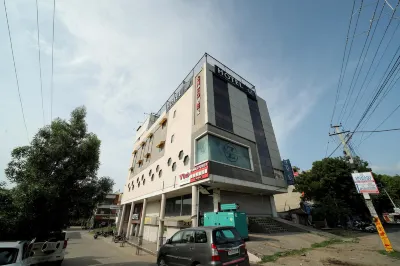 Staykart Z Balaji Mandir Kanwaliyas 주변 호텔