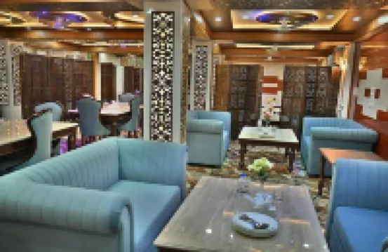 Aasariya Hotel and Restaurant