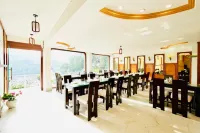 PAX HOTEL SPRING SOLANCE 150 MTR FORM GANDHI CHOWK