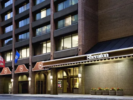 Sheraton Ottawa Hotel Отели рядом с достопримечательностью «Национальный военный мемориал Канады»