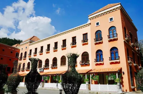 THE STAY IN KHAOYAI