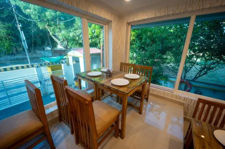 FabHotel Marine - Vishnu Temple Bada Lalpur Отели в г. Сойепур