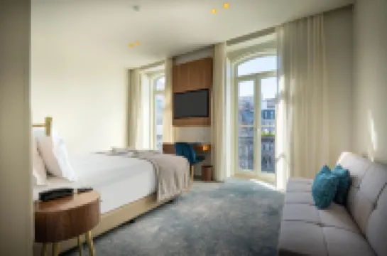 Blue Liberdade Hotel Hotels near Rossio Railway Station