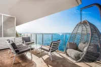 Charisma de Luxe Hotel - Romantic