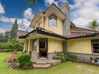 Large Villa Ciater 3BR near Sariater - Villas