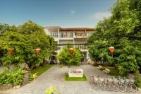 Hoi An Palmy Villa - Villas