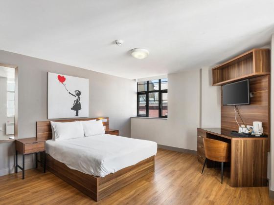 The Mitre Hotel Brighton