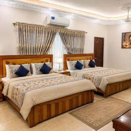 Pearl Galaxy Family Guest House