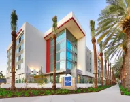 Hampton Inn & Suites Anaheim