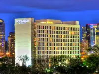 DoubleTree by Hilton Dallas - Market Center Hotels in Dallas