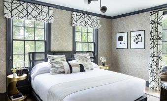 The Richard, the Edgartown Collection