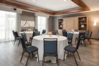 Courtyard Toronto Vaughan فنادق في فوغان