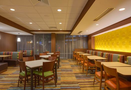 5. 페어필드 인 &..