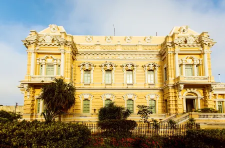 Holiday Inn Express Merida Centro Отели в г. Мерида