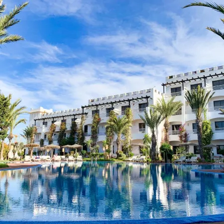 Borjs Hotel Suites & Spa